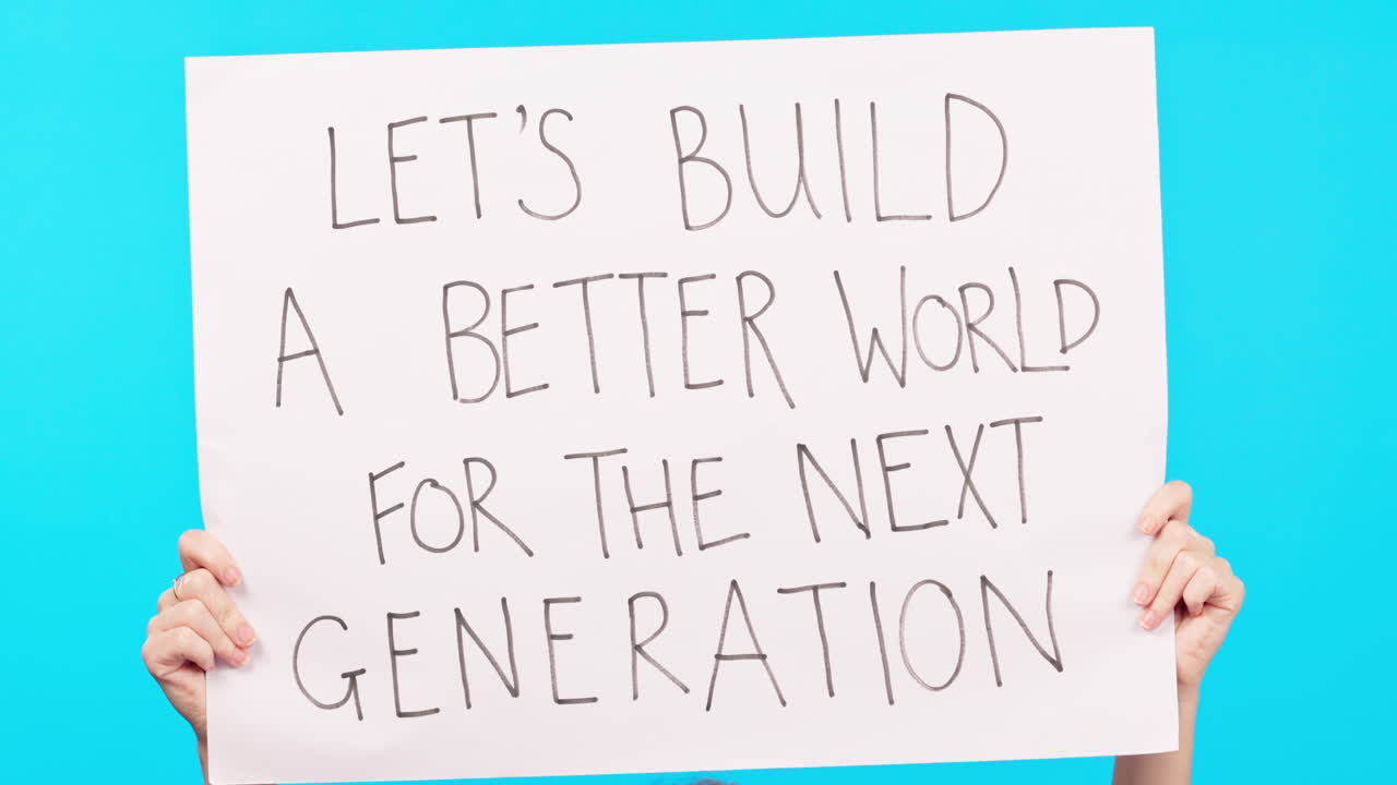 스튜디오에서 항의하기 위해 손, 의견 및 서명