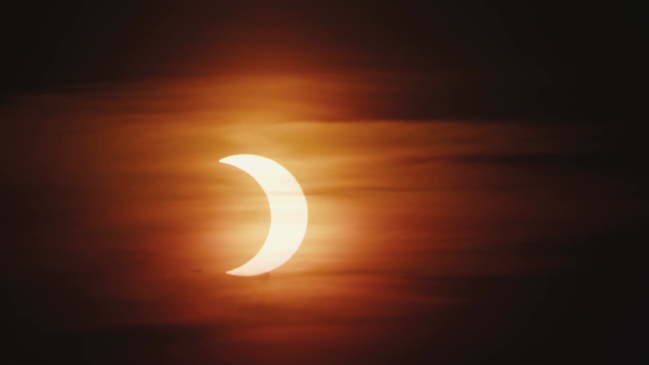 anillo de fuego eclipse solar visto desde canadá.