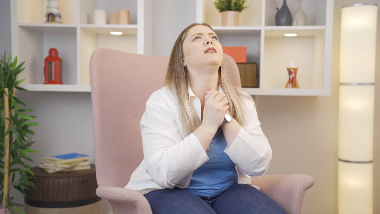 una joven motivada por sí misma.