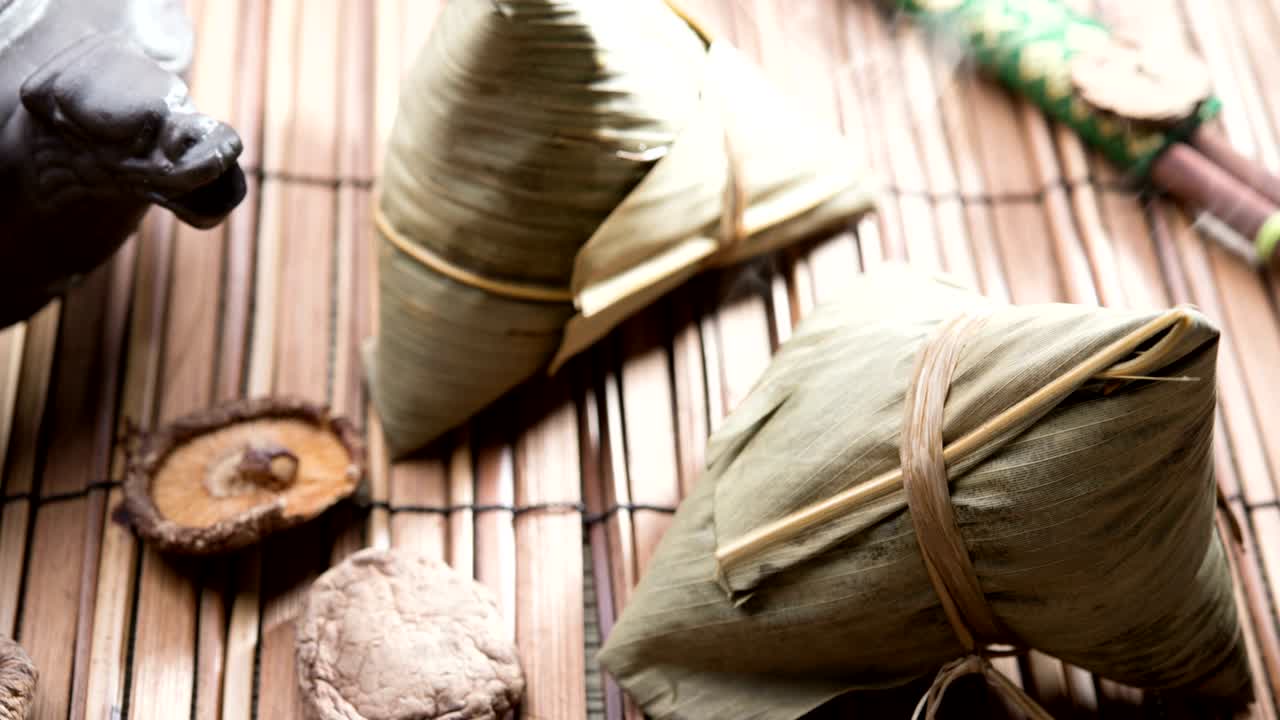 dumplings glutinosos asiáticos