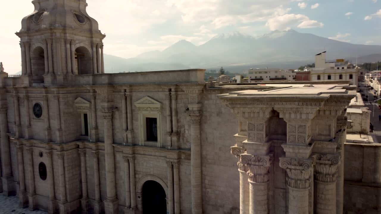 catedral de arequipa o basílica catedral de santa maría arequipa, perú