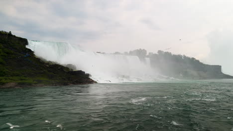 Scenic-Landscape-Of-Niagara-Falls,-New-York---wide