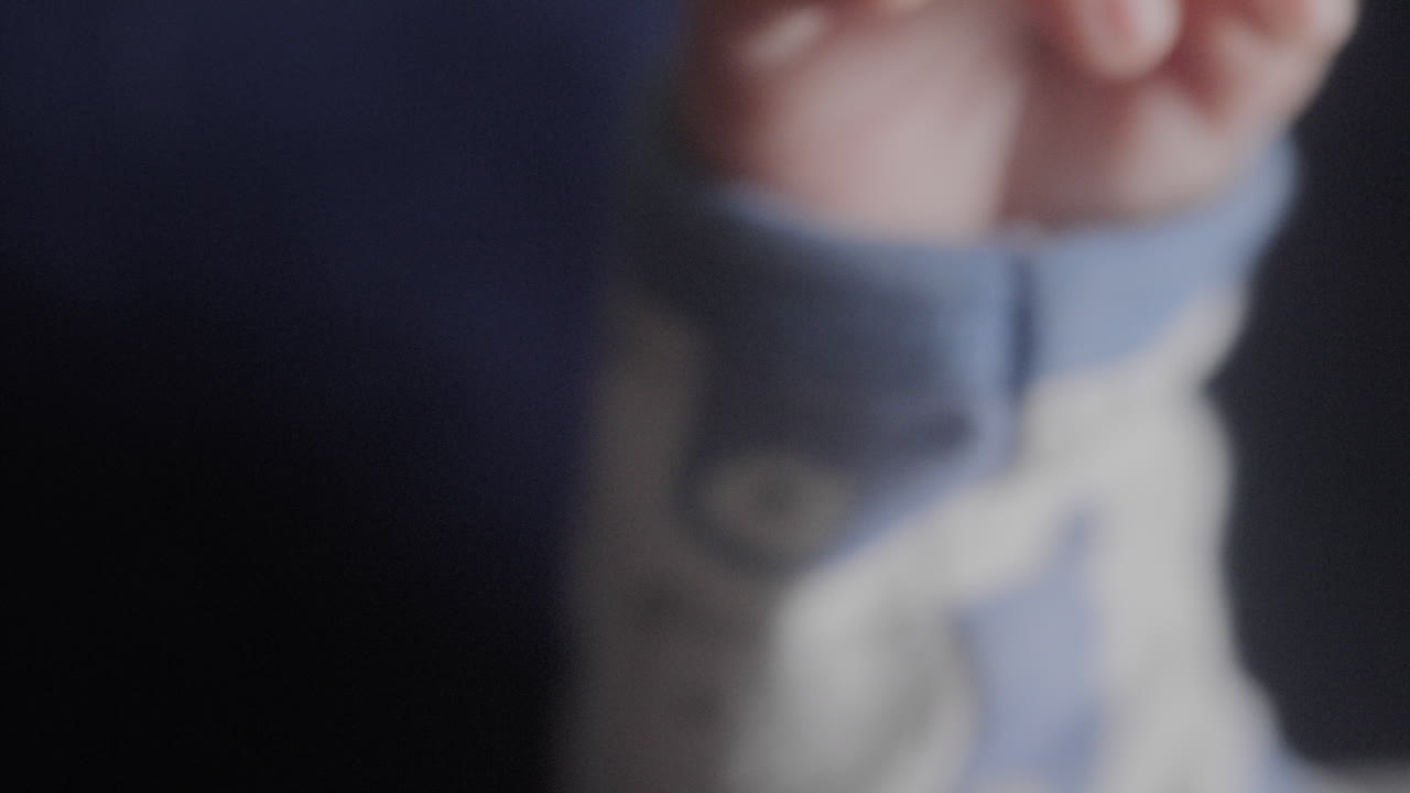 아기 소년의 손의 클로즈업  ⁇