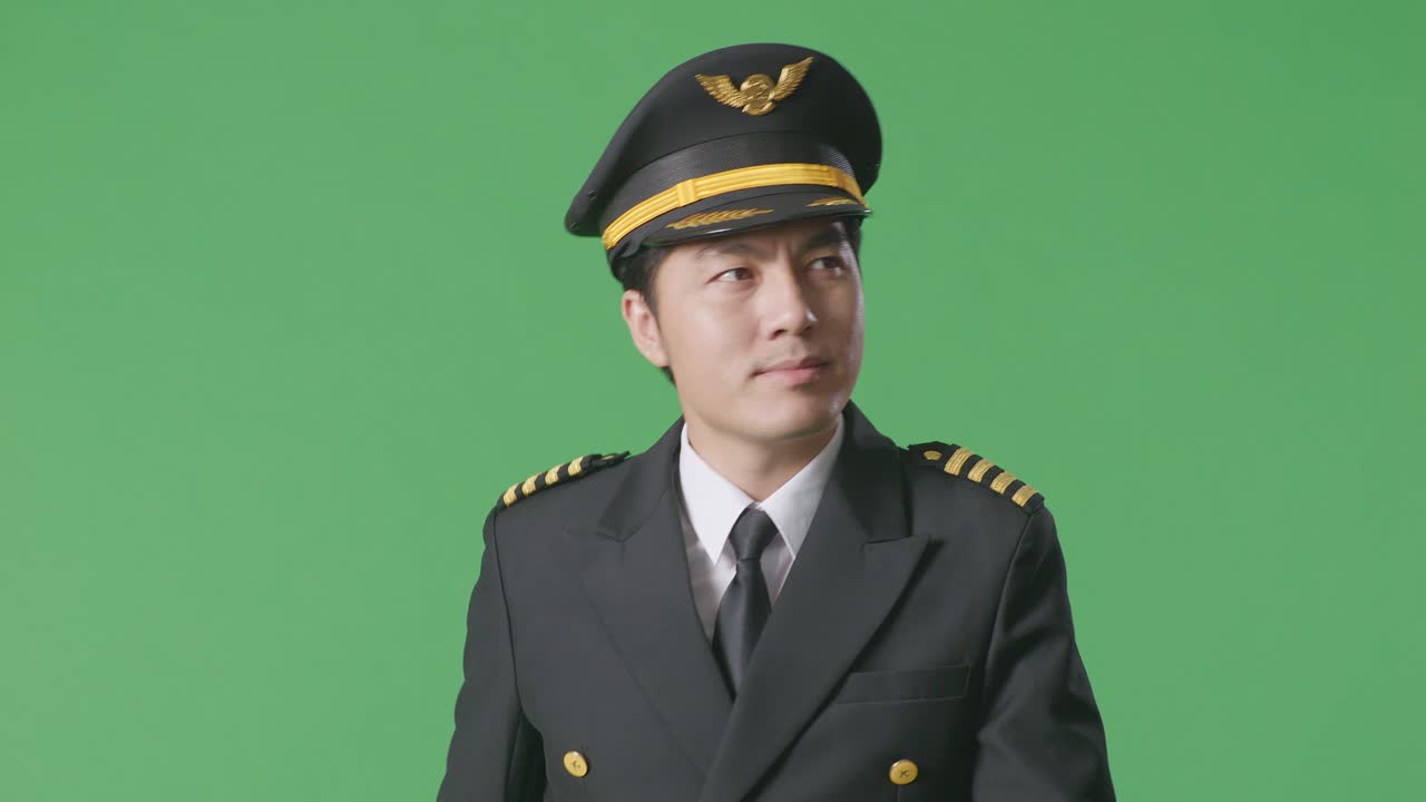 Pilota in uniforme