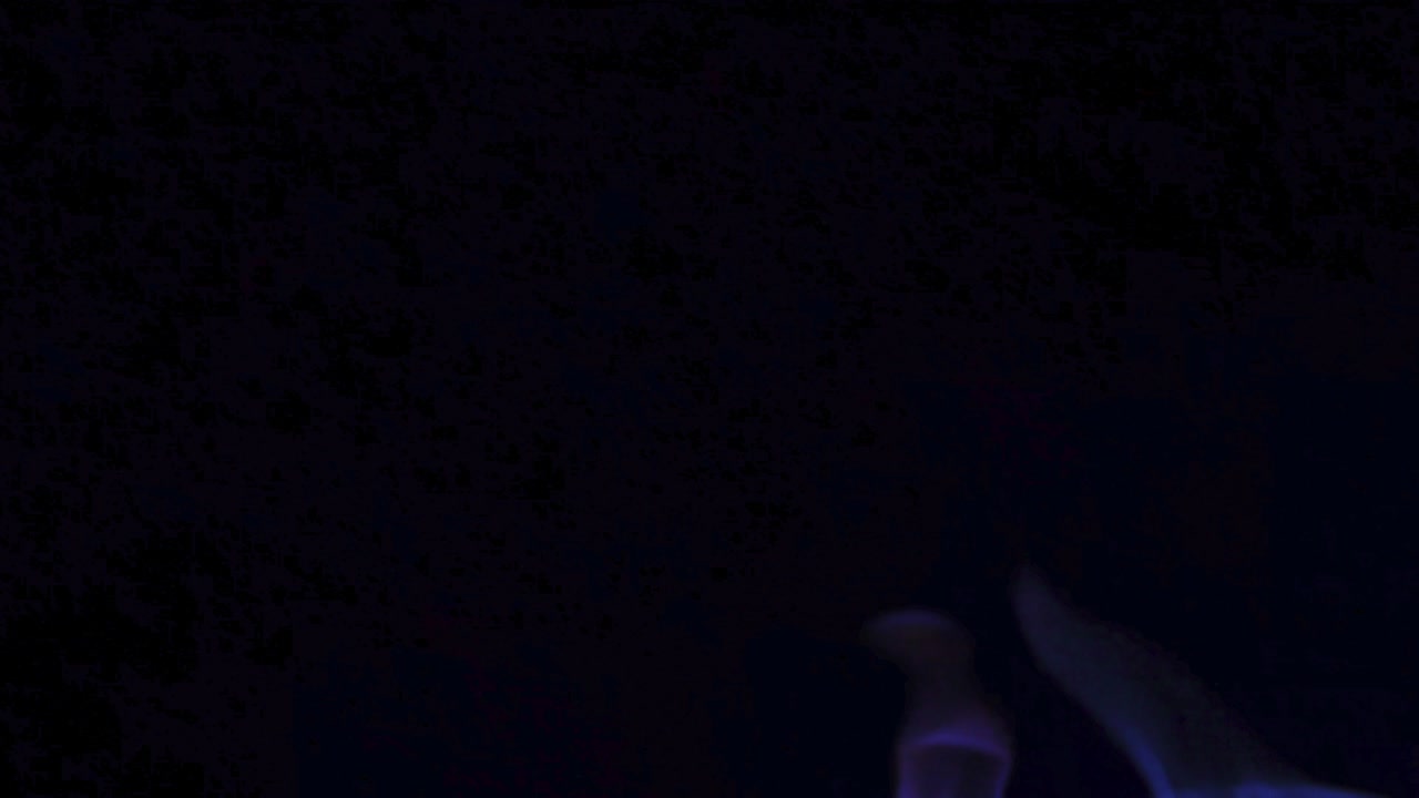 llamas de fuego aisladas sobre fondo negro