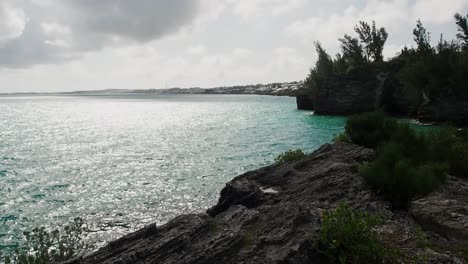 Viewpoint-from-Admiralty-House,-Bermuda-Northshore-Coastline