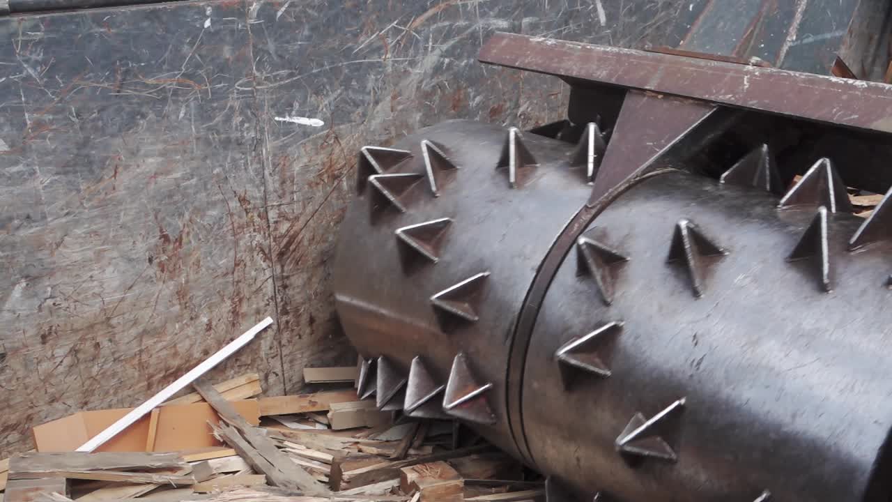 목재 폐기물 재활용, 기계에 의한 무거운 목재 압착, 지속 가능성