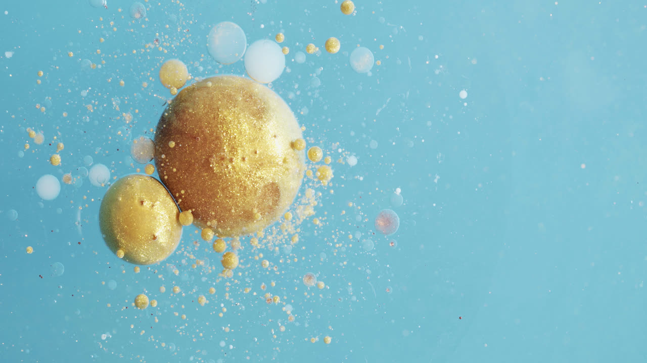 amarillo abstracto fluido arte acrílico líquido macro burbujas con efecto de flujo de tinta de mármol girando alrededor