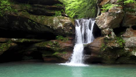 upper falls at old mans cave loop