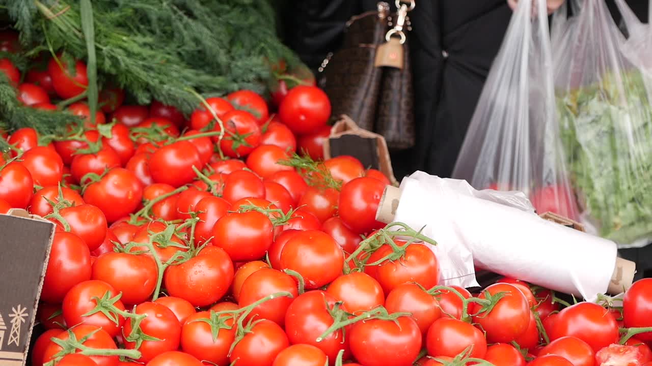 Fresh Tomatoes at a Farmers Market