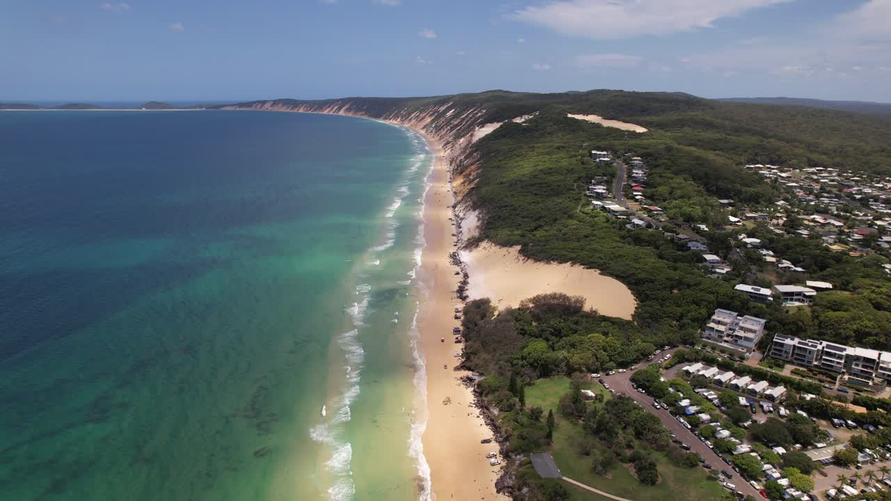 Flying Over Rainbow Beach’s Expansive Shoreline