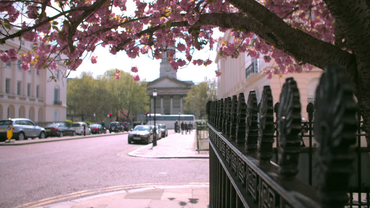 calle de la ciudad en primavera, marylebone, londres