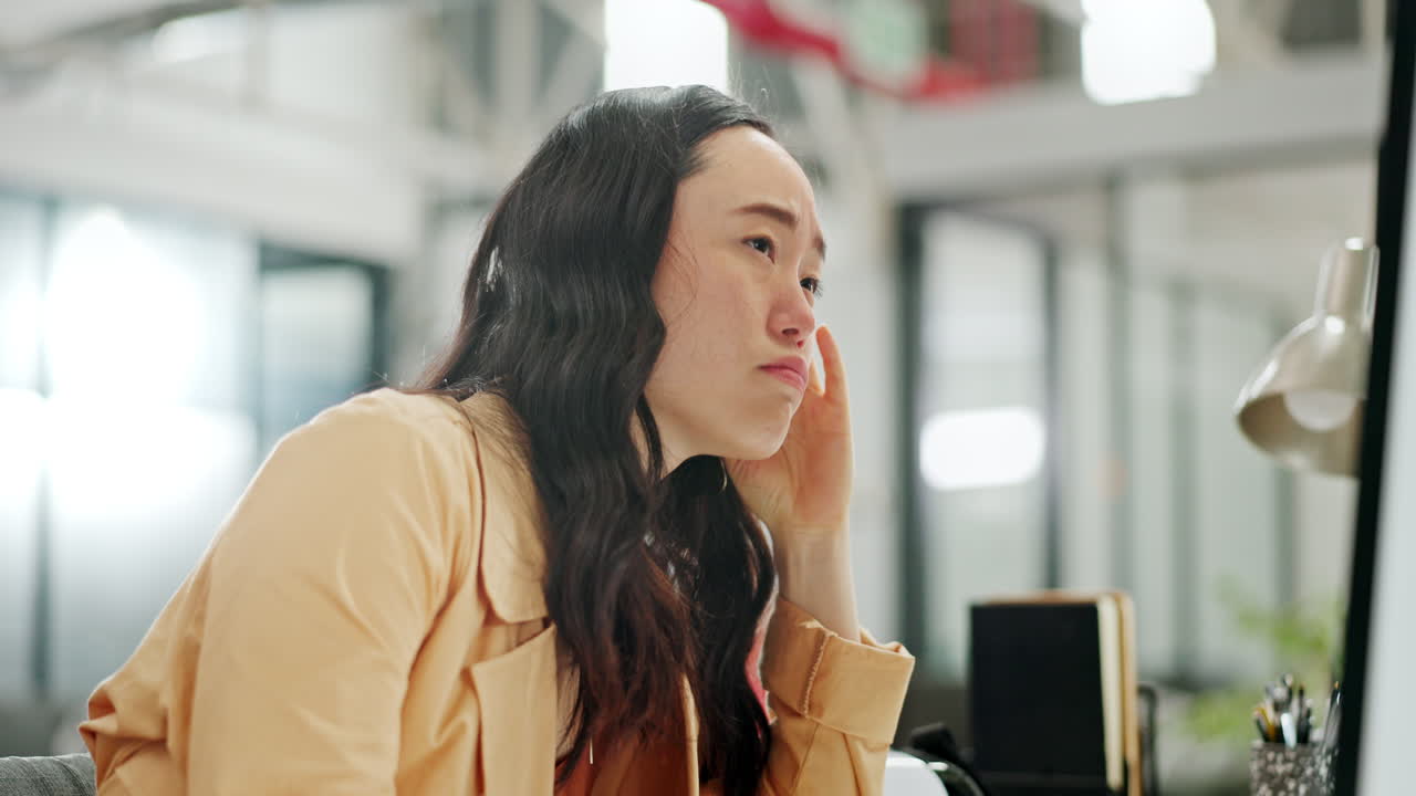 사무실 조직, 아시아인과 독감에 걸린 여성