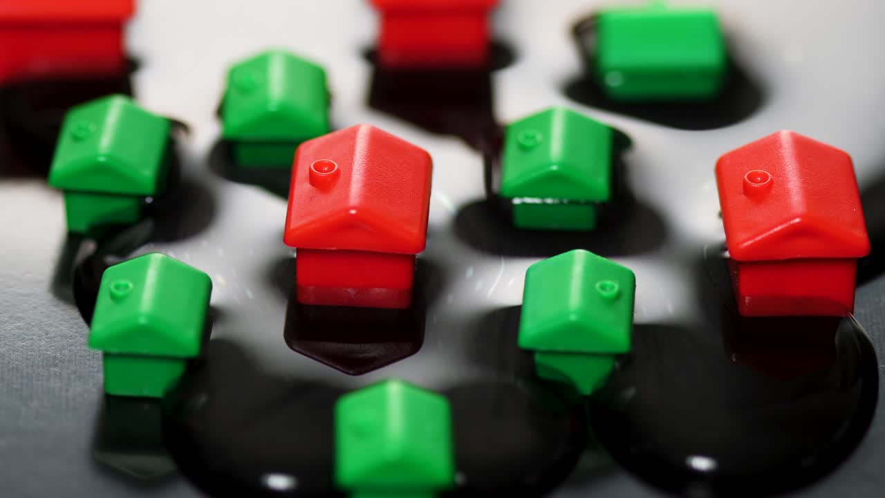 물에 잠긴 장난감집