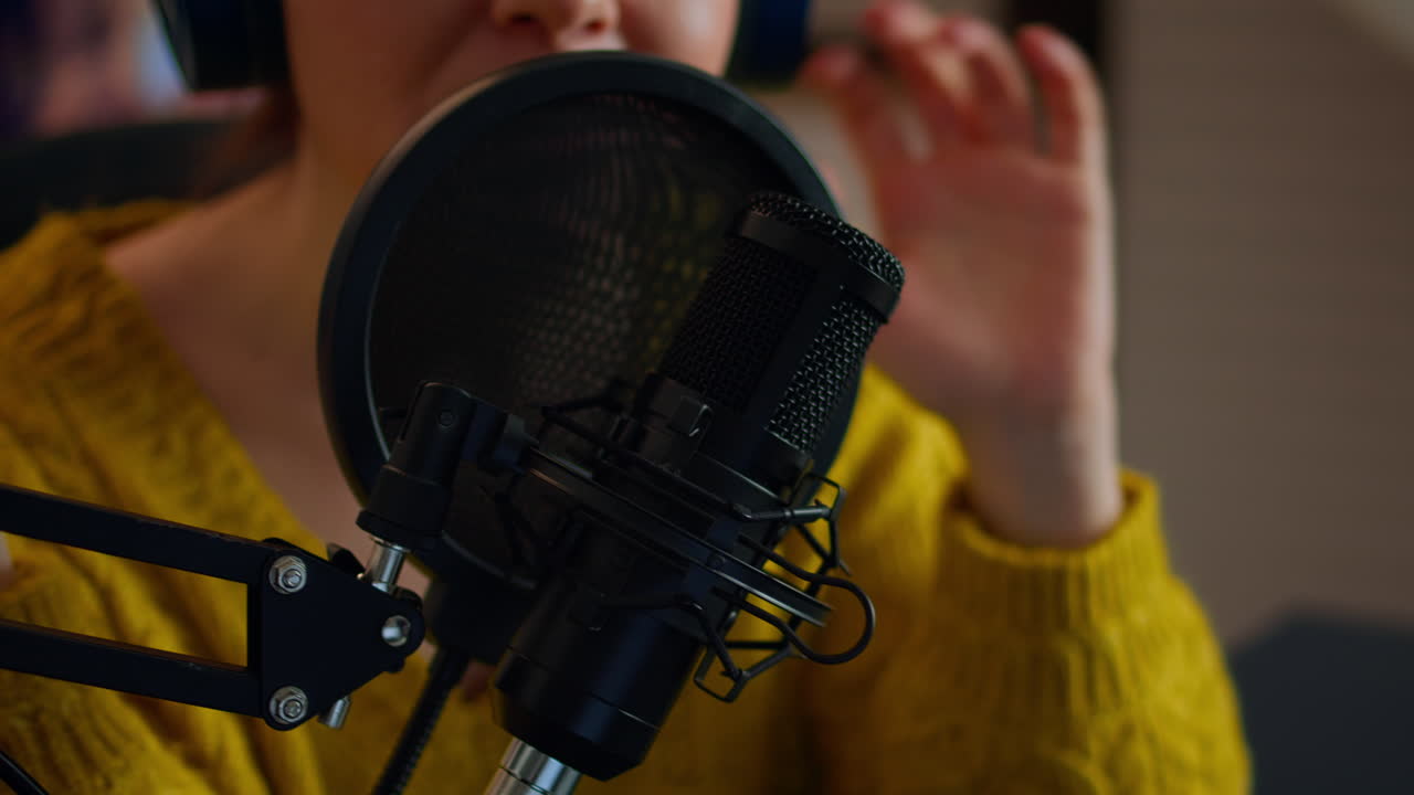 Close up of influencer discussing with fallowers