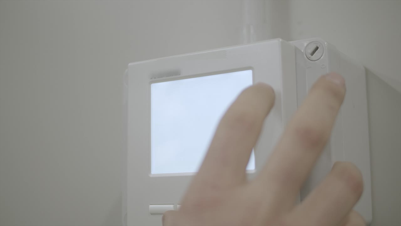 unidad de control del termostato industrial de la planta de calefacción, ahorro de energía