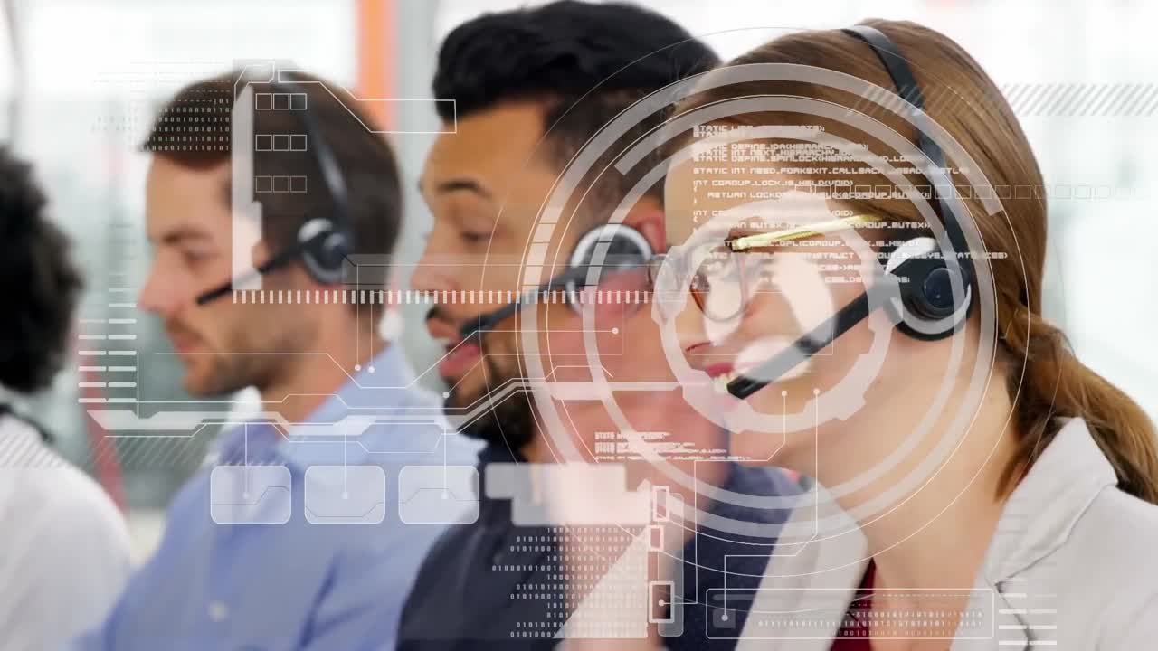 animación de la interfaz digital y el procesamiento de datos sobre personas de negocios que usan auriculares telefónicos