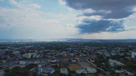 Toma-Aérea-De-Kingston-Jamaica