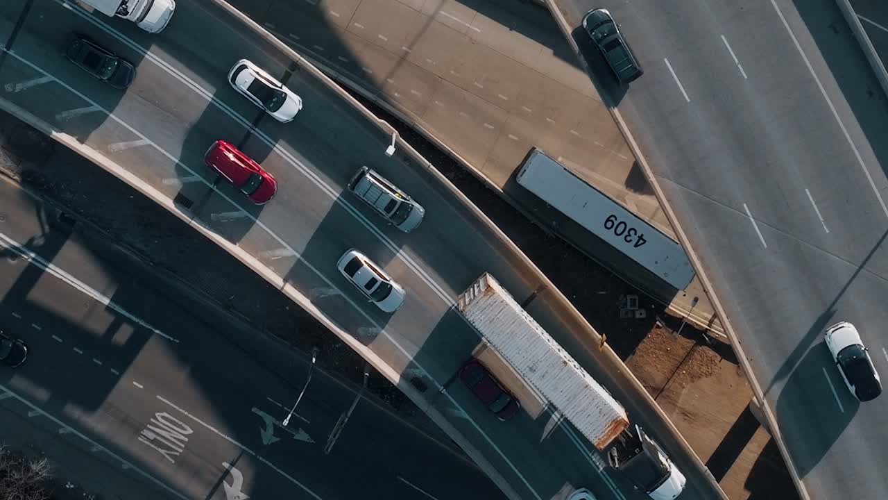 Traffic flows on highways in New York City during daytime hours
