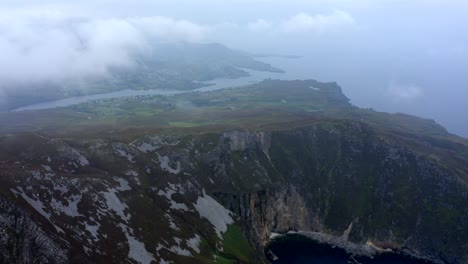 Slieve-League-Cliffs,-Carrick,-County-Donegal,-Ireland