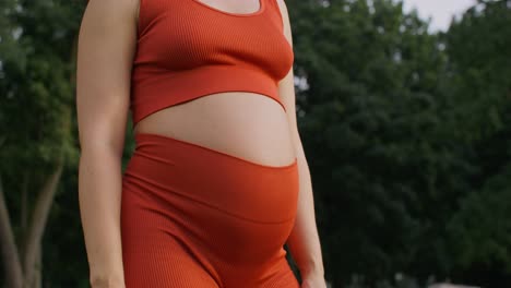 pregnant woman in park