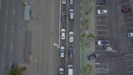 Atasco-De-Tráfico-En-La-Antena-De-La-Calle-California