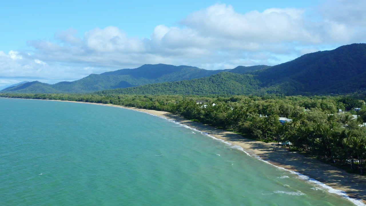 관광지 북부 퀸즐랜드 케언즈 해변과 바다
