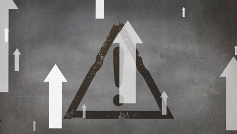 animación de flechas y signo de advertencia en fondo gris
