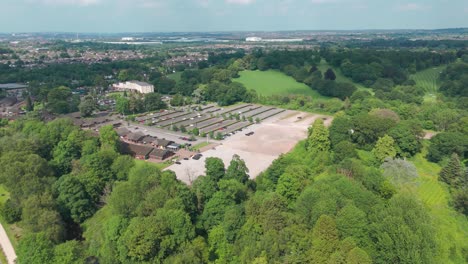 Private-homes-and-parking-surrounded-by-a-massive-green-forest-near-the-Trentham-Lake