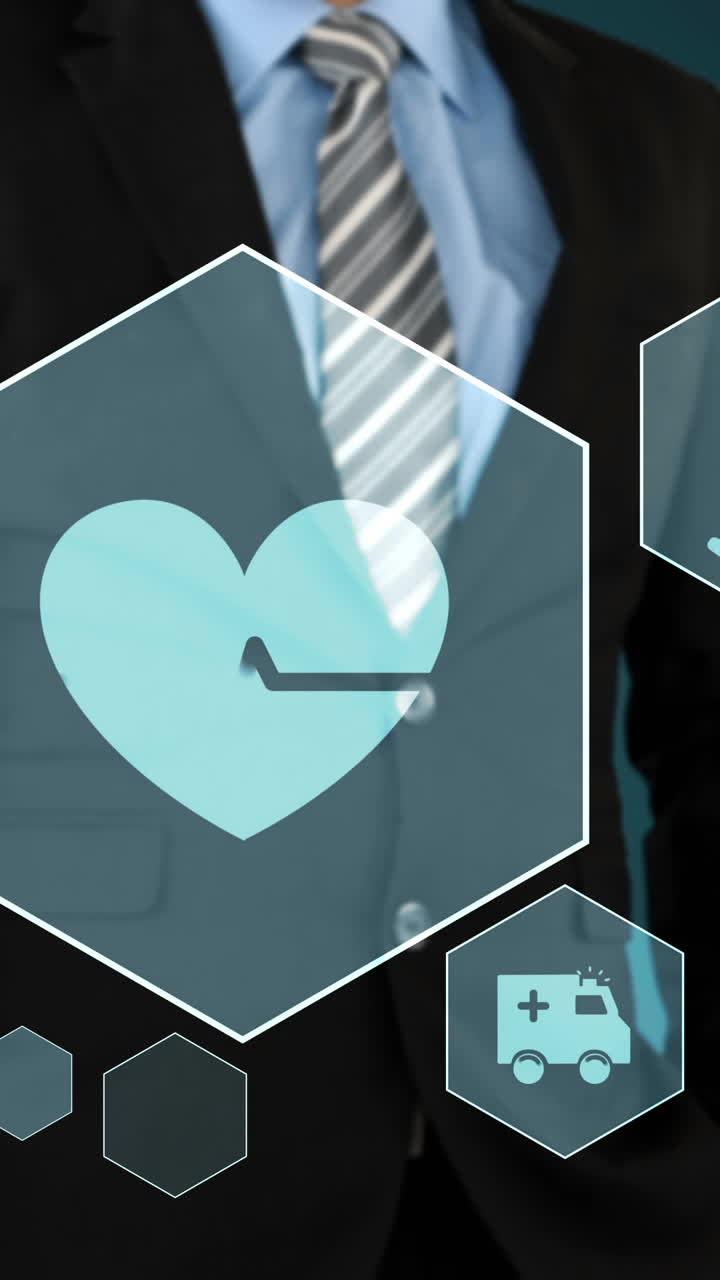 hombre de negocios tocando la pantalla de la interfaz digital virtual