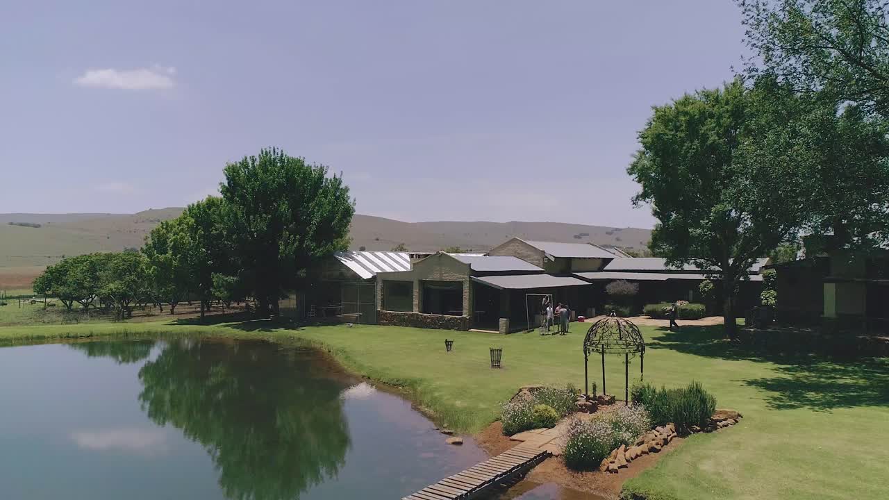 농가의 측면 조감도