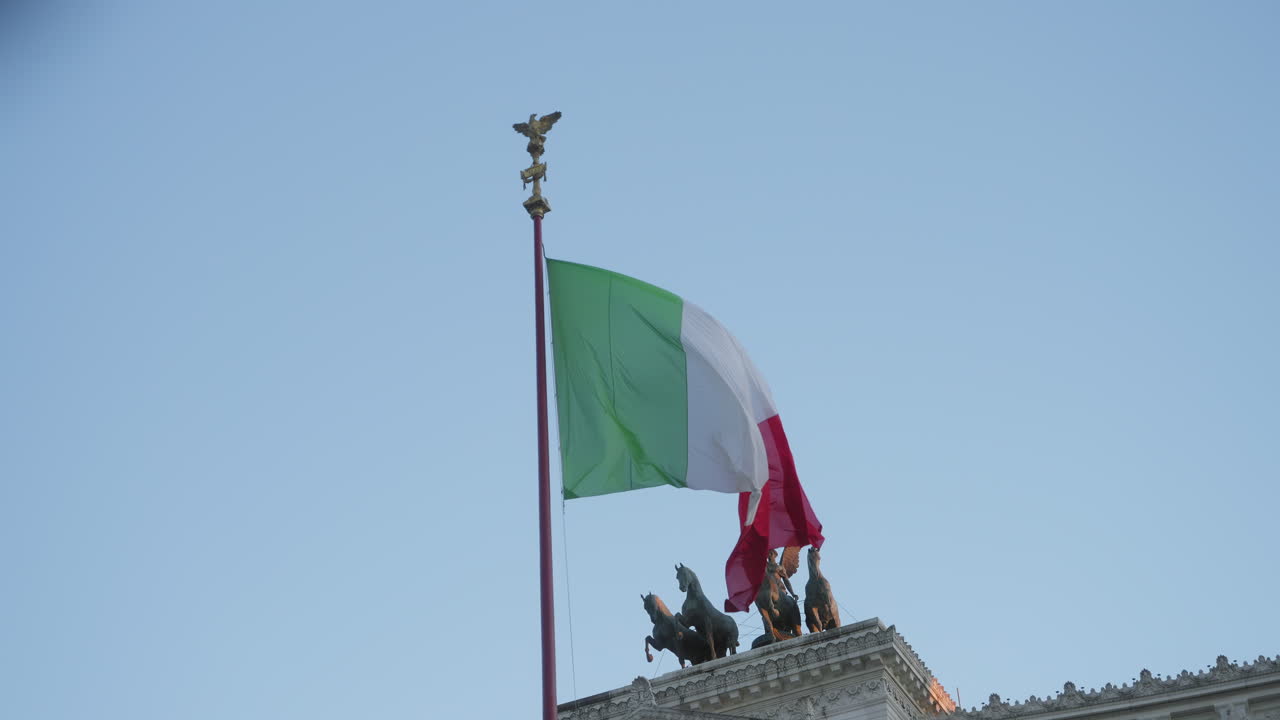 Italian flag waving at Monument to Vittorio Emanuelle II