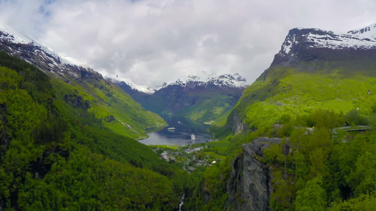 Timelapse, fiordo di Geiranger, Norvegia