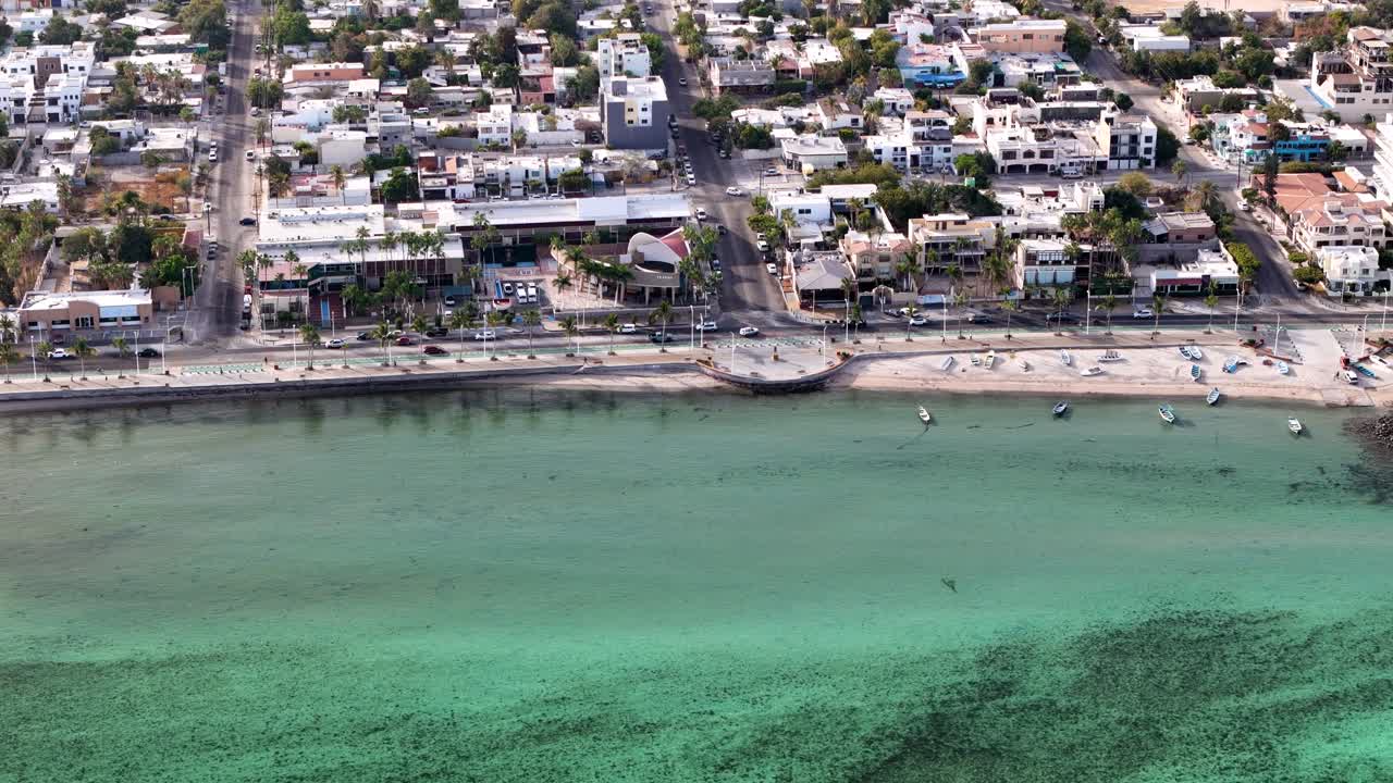 imagen del muelle de la paz en méxico