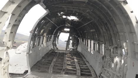 Interior-Del-Fuselaje-Del-Avión-Douglas-C-117D-Globemaster-II-De-La-Armada-De-Los-Estados-Unidos.