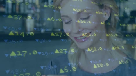 animación de células covid y procesamiento de datos sobre la cabeza humana