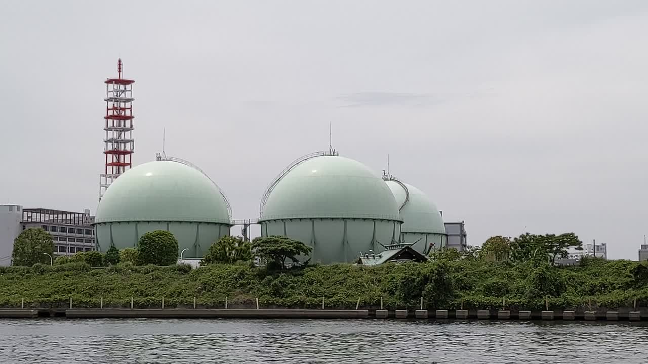 일본에서 가스 크, 도쿄 풍경 2022