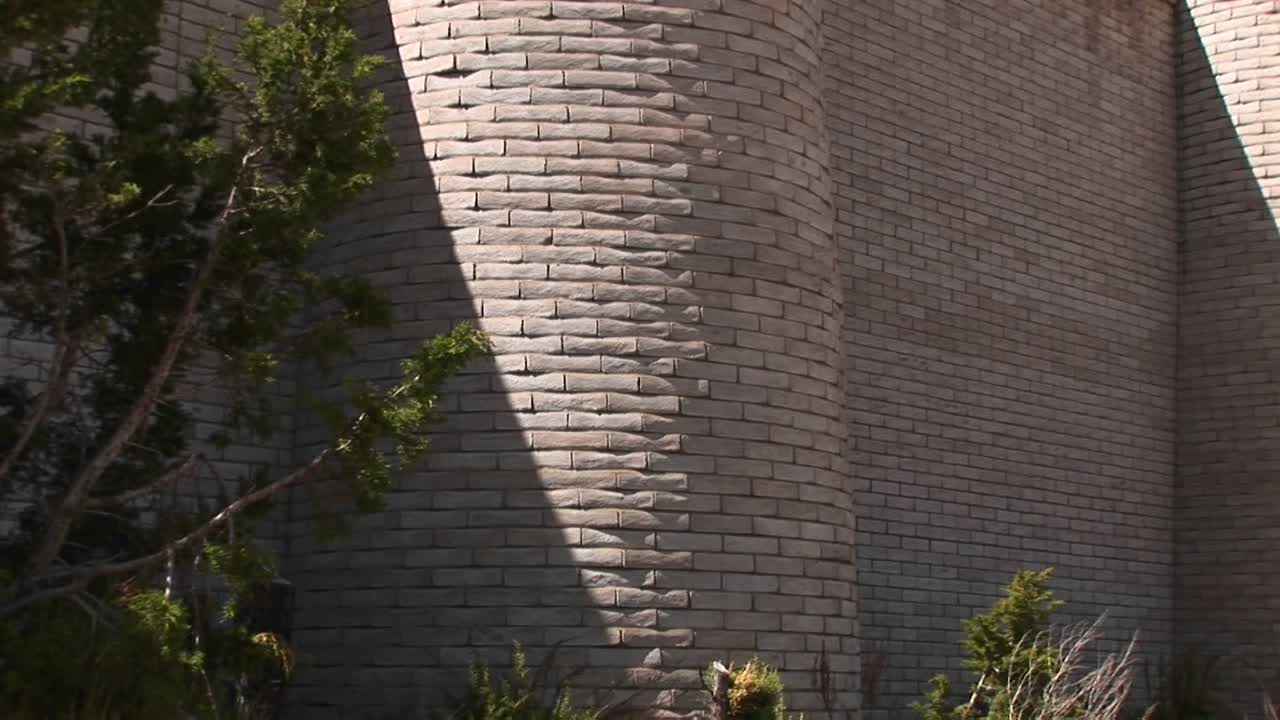 중세 성에서 탑의 panup