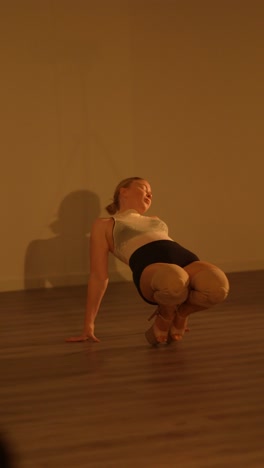 contemporary dance performance