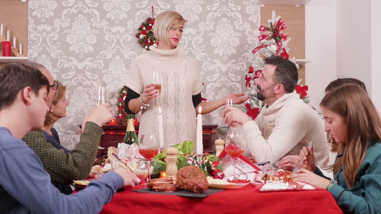 cena de navidad en familia