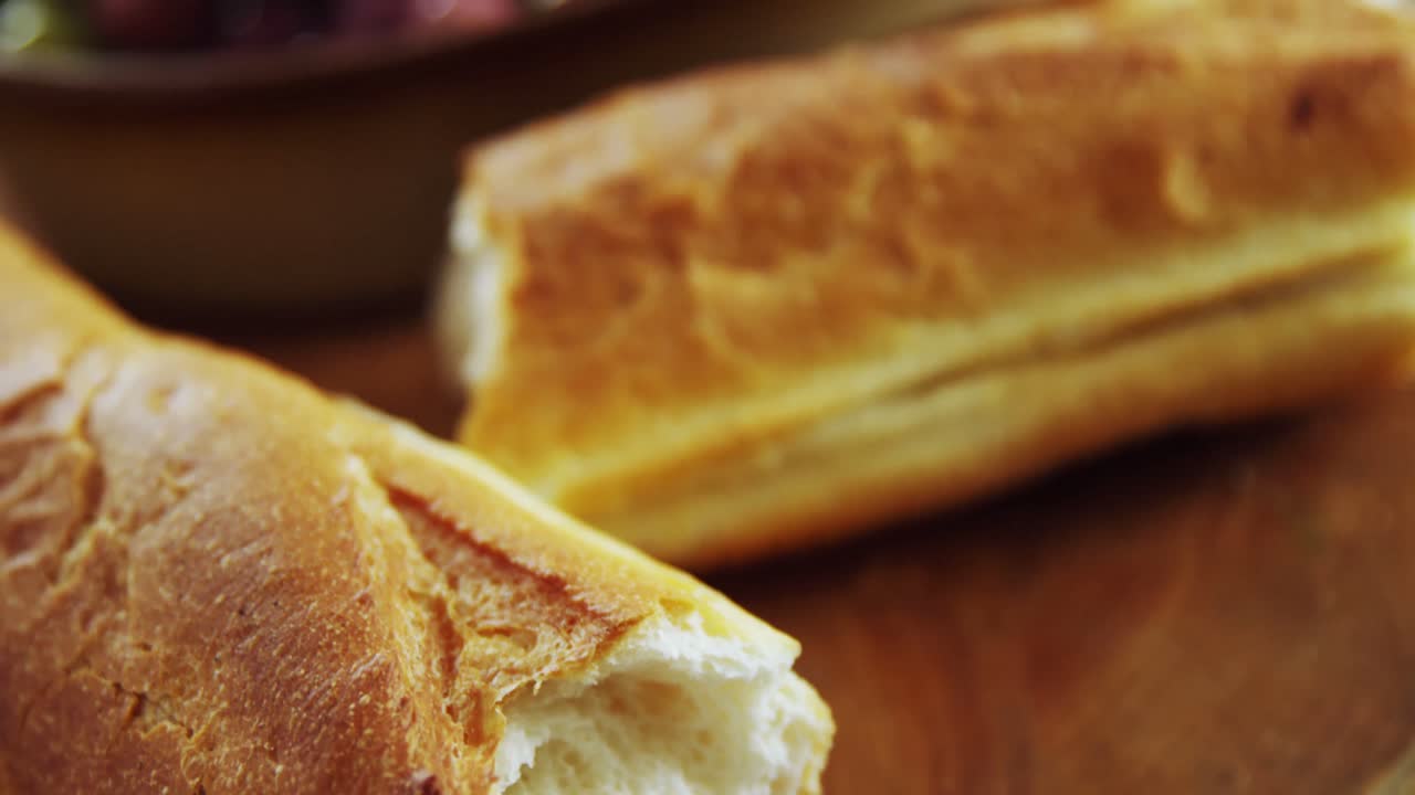 ⁇   ⁇ 과 올리브 타파스