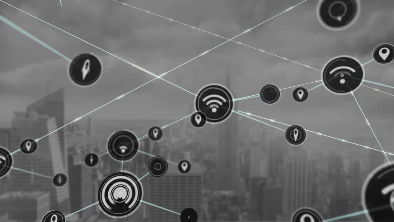 animación de una red de iconos digitales frente a una vista aérea del paisaje urbano