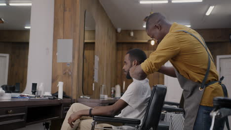 barber giving a haircut