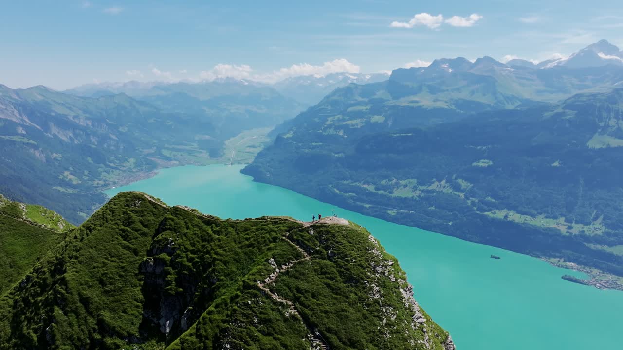 Hardergrat Trail, offering stunning panoramic views of Brienzersee and the Alps