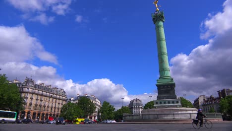 a roundabout in paris bastille district