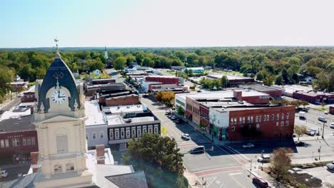 Monroe-NC,-Monroe-North-Carolina-City-Hall,-County-Seat-Aerial