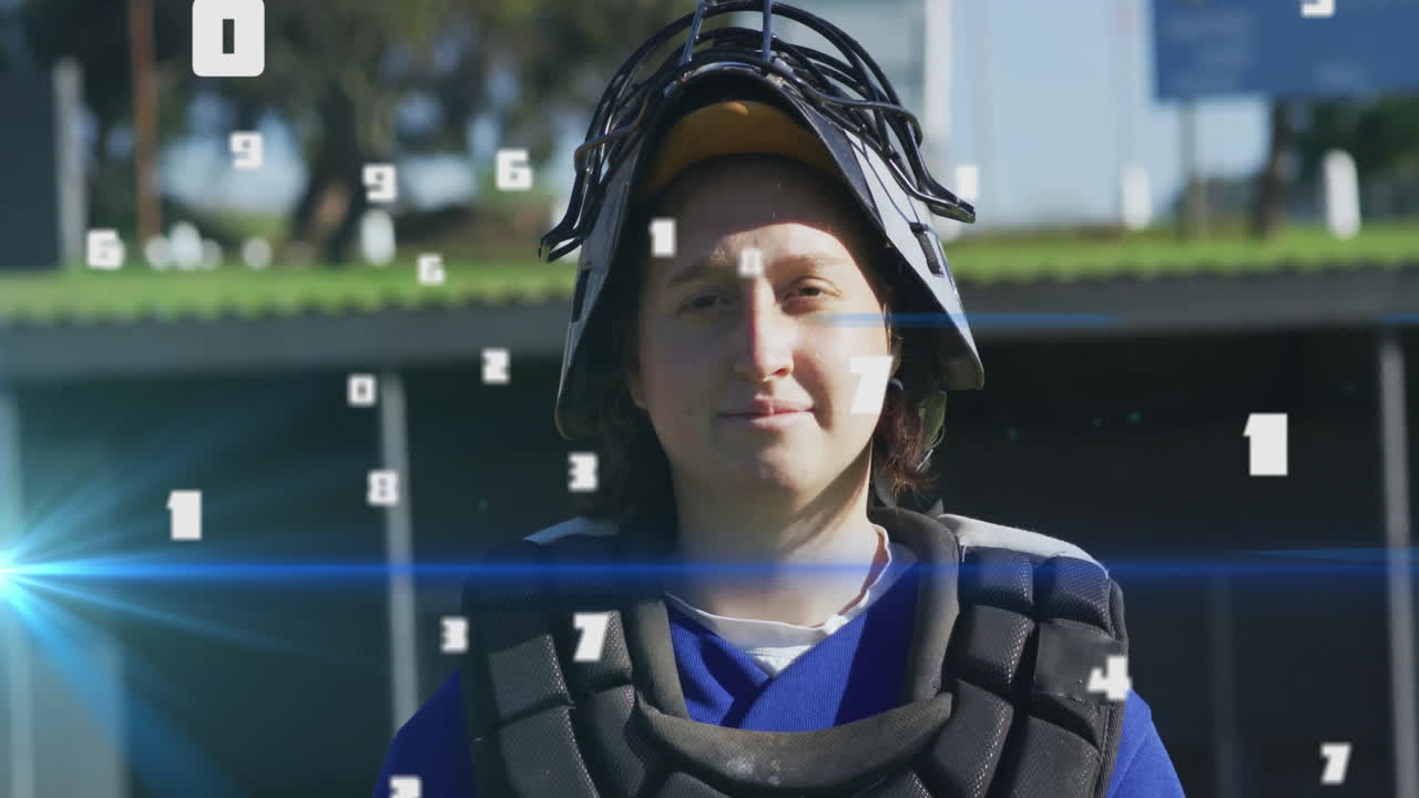 Catcher de beisebol feminina levantando o capacete no campo esportivo, com números de dados flutuantes e reflexo de lente