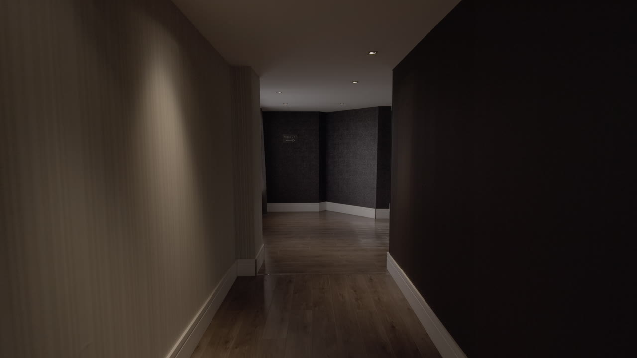 длинный коридор отеля