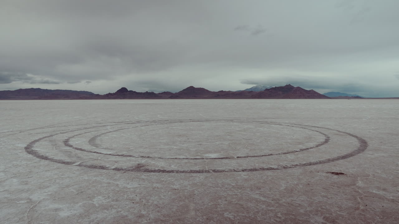 Círculos Misteriosos em um Salar