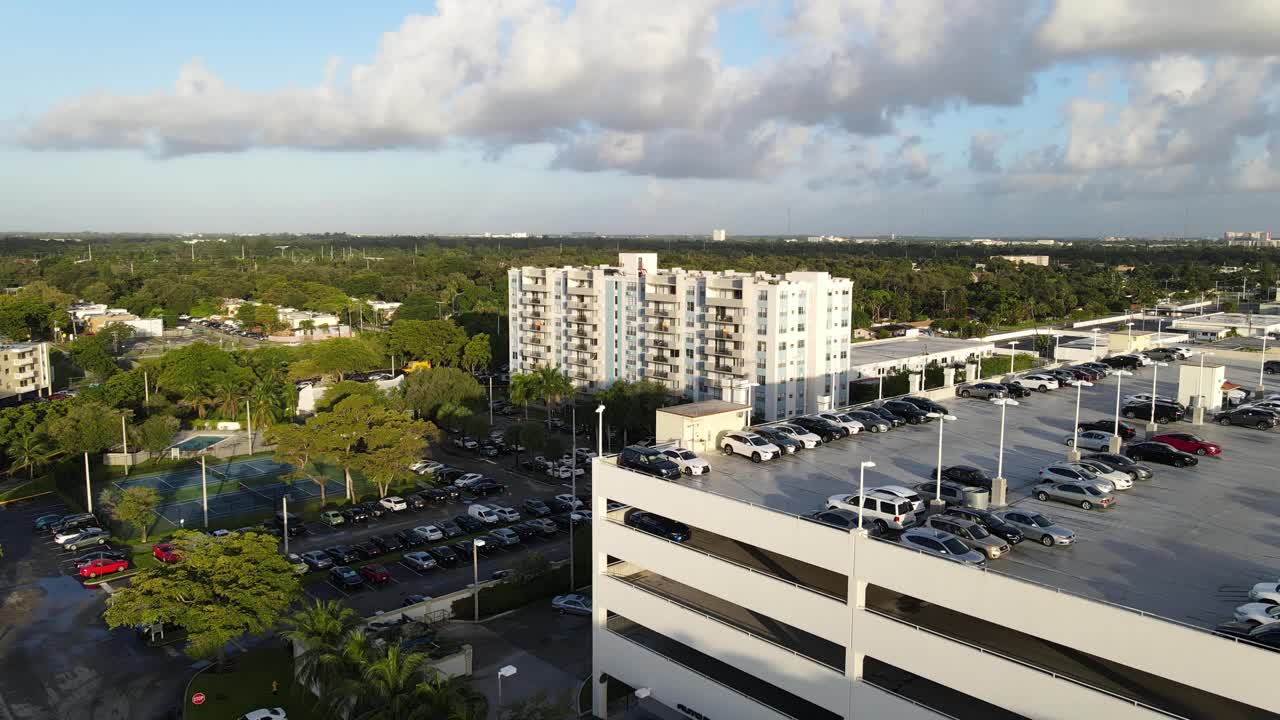 Edificios de apartamentos en Florida, Miami, Fort Lauderdale, vista aérea